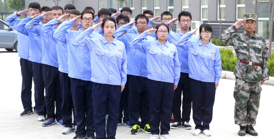 新一届大学生加盟大方集团