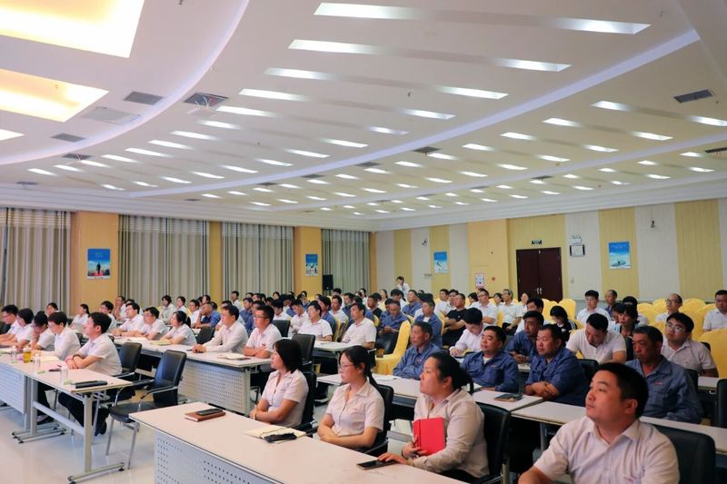 增强质量意识 共建品质大方 大方重机隆重举行2025年质量月启动大会